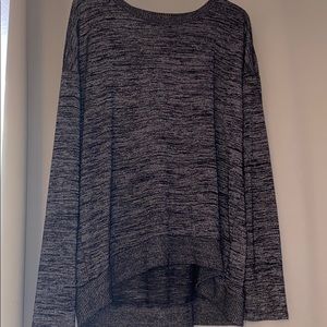 Gap long sleeved tee